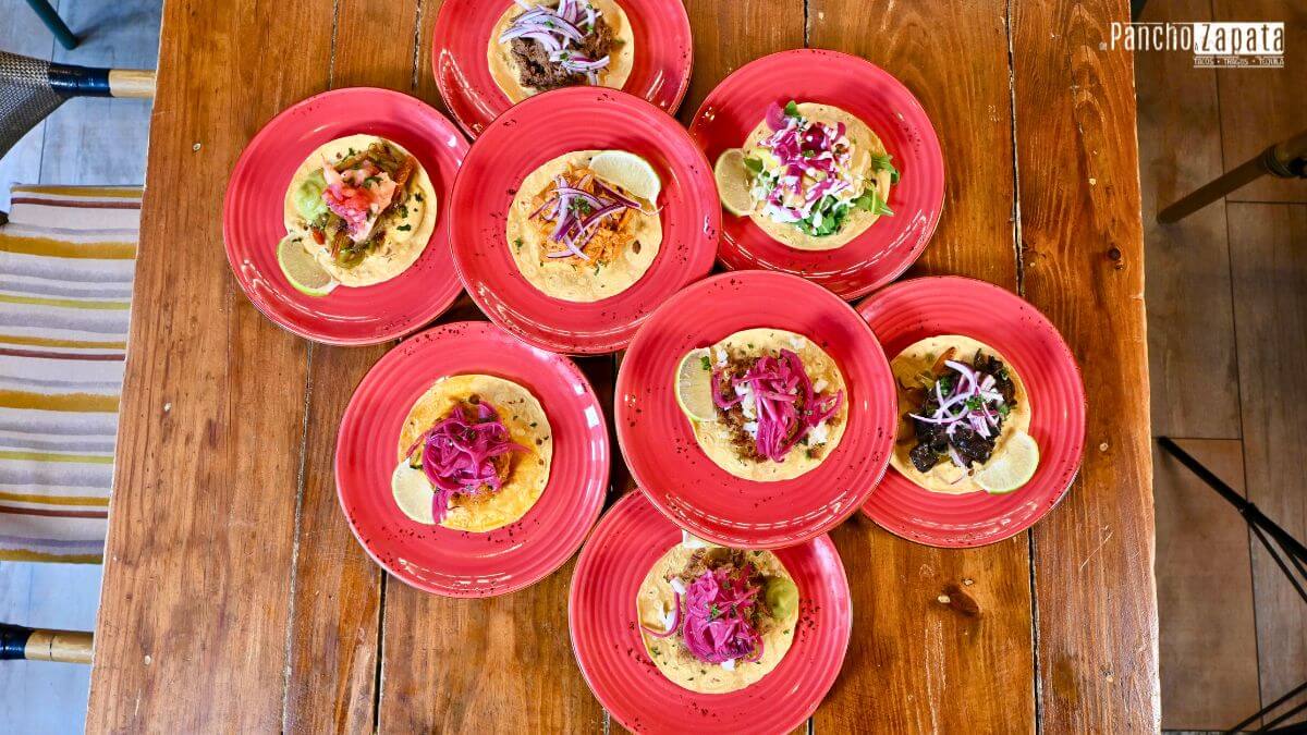 Tacos mexicanos variados de la carta de Pancho