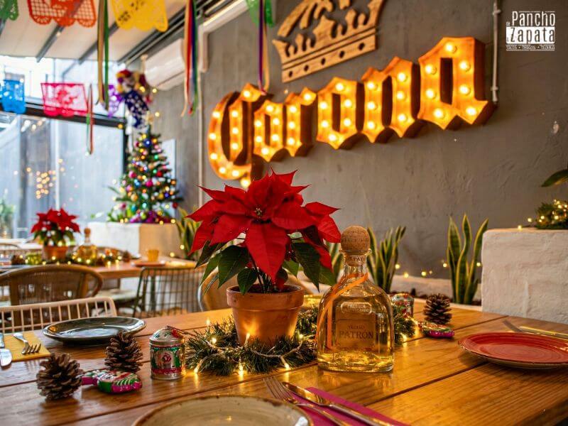 Decoración navideña restaurante mexicano De Pancho a Zapata